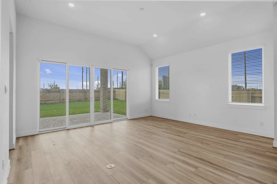 Representative unfurnished interior of a home built from the Hampton by Chesmar Homes in Elyson 50's, Katy (Image 20). Representative unfurnished interior of a home built from the Hampton by Chesmar Homes in Elyson 50's, Katy (Image 20).
