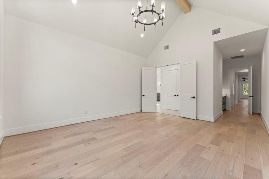 Spacious, unfurnished interior of a new home in Homestead Hill, New Waverly (Image 25).