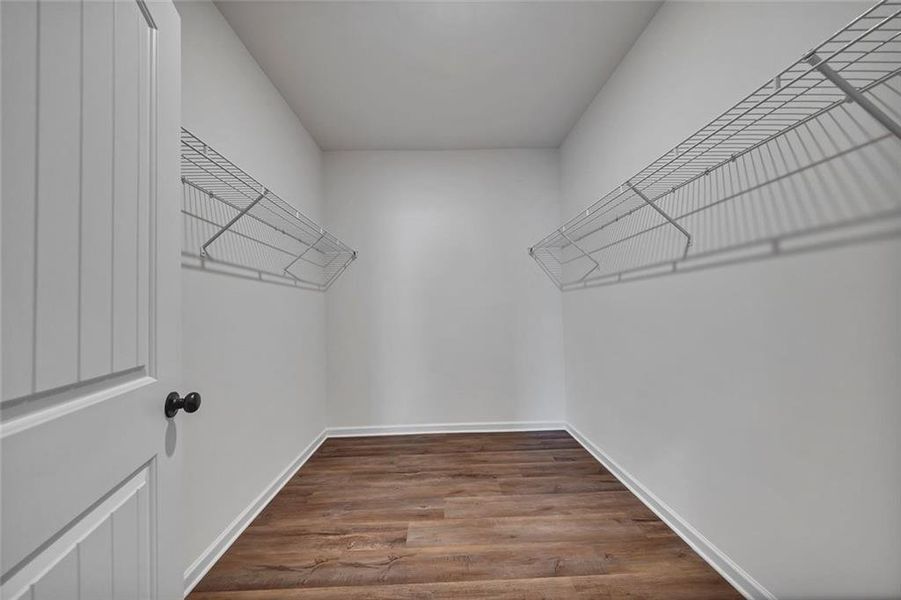 Spacious, unfurnished interior of a new home in Laurel Park, Cartersville (Image 29).