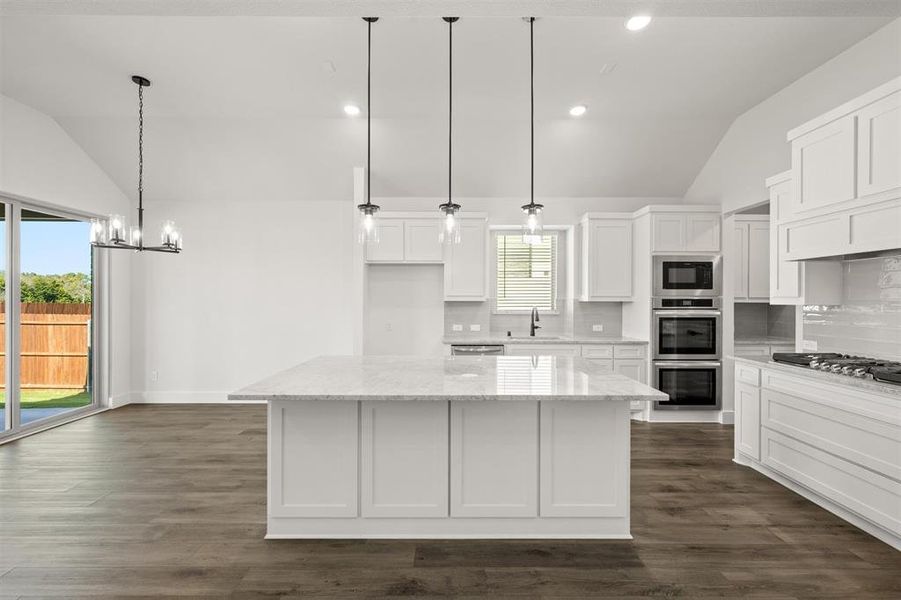Furnished interior view inside a new home in Shady Valley Estates, Midlothian (Image 9). Furnished interior view inside a new home in Shady Valley Estates, Midlothian (Image 9).