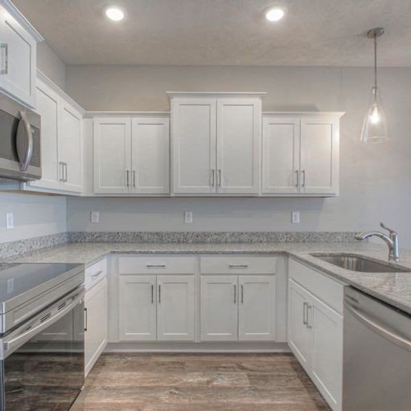 Furnished interior view inside a new home in Jackson Towne, Murfreesboro (Image 5).