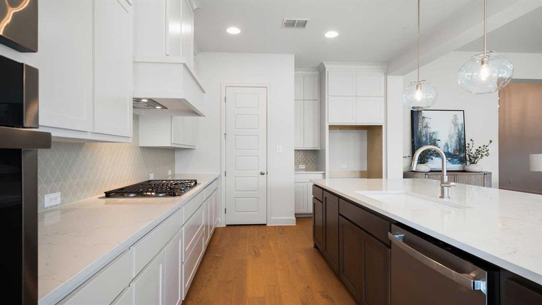 Furnished interior view inside a new home in North Sky, Celina (Image 13).