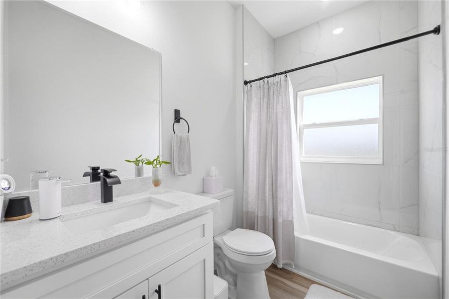 Furnished interior view inside a new home in , Ocala (Image 34).
