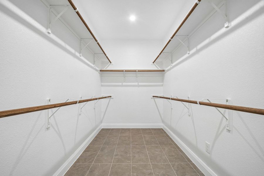 Spacious, unfurnished interior of a new home in Persimmon, Buda (Image 30). Spacious, unfurnished interior of a new home in Persimmon, Buda (Image 30).