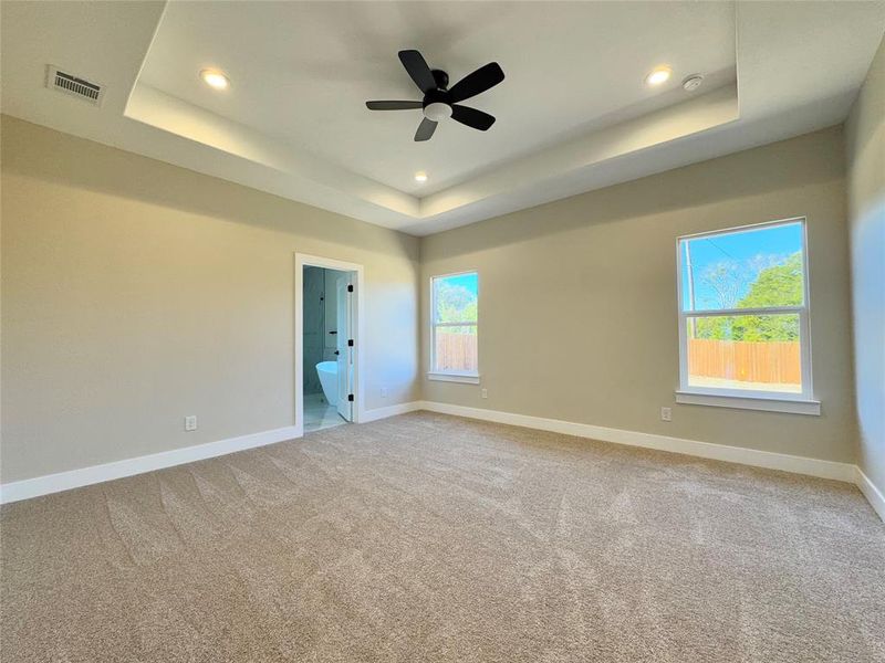 Spacious, unfurnished interior of a new home in , Gun Barrel City (Image 19). Spacious, unfurnished interior of a new home in , Gun Barrel City (Image 19).