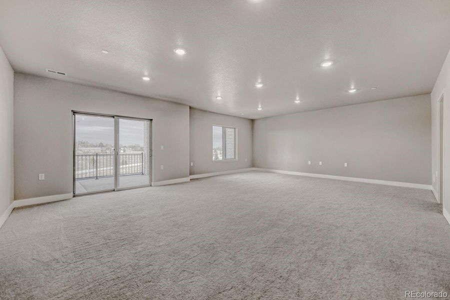 Spacious, unfurnished interior of a new home in Knolls, Westminster (Image 31). Spacious, unfurnished interior of a new home in Knolls, Westminster (Image 31).