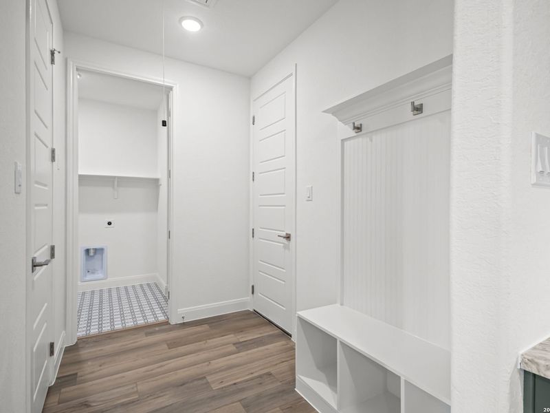 Spacious, unfurnished interior of a new home in The Reserve at Potranco Oaks, Castroville (Image 33).