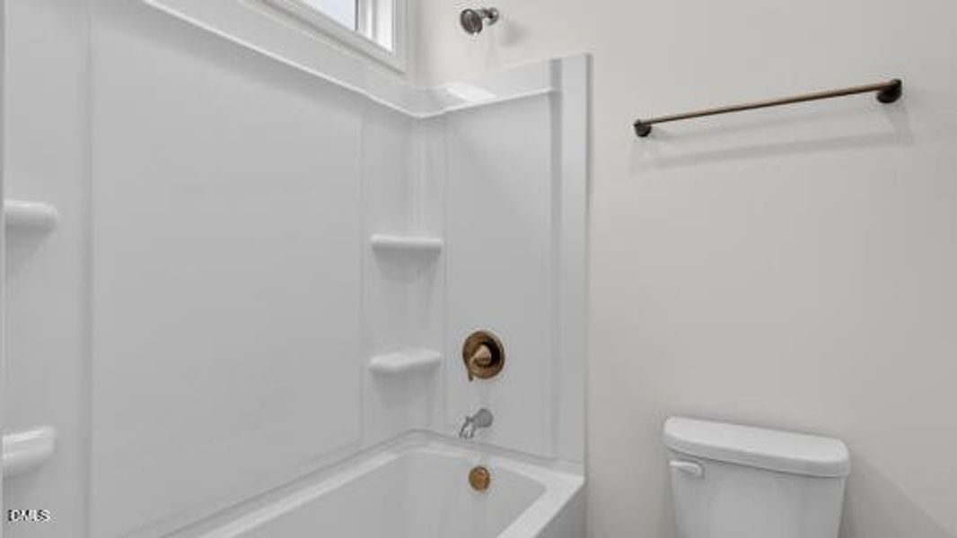 Manors at Haywood Glen_Lucas G_306_White
