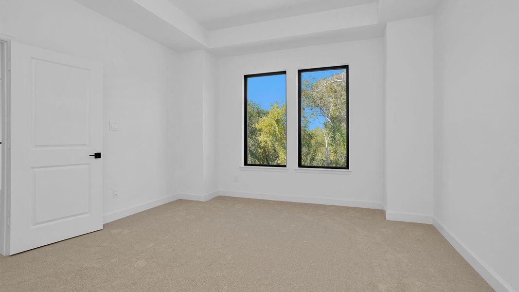 Spacious, unfurnished interior of a new home in Sienna 55' - Valencia, Missouri City (Image 6). Spacious, unfurnished interior of a new home in Sienna 55' - Valencia, Missouri City (Image 6).