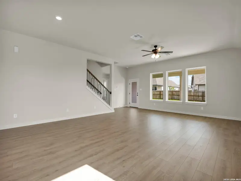 Spacious, unfurnished interior of a new home in Morgan Meadows, San Antonio (Image 17).