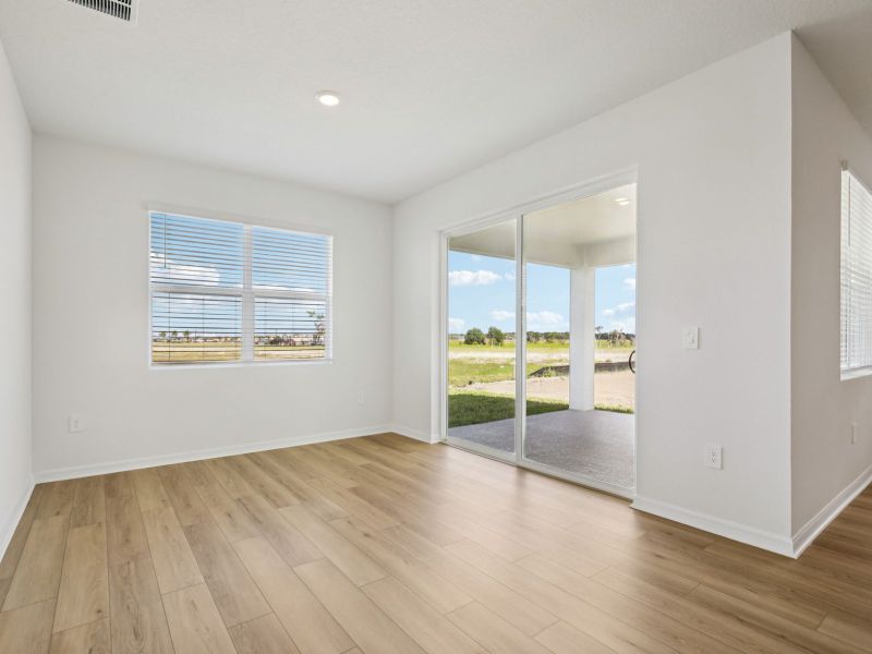 Spacious, unfurnished interior of a new home in Coasterra - Reserve Series, Palmetto (Image 10).