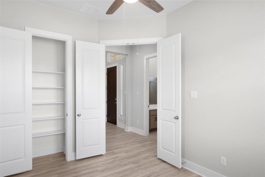 REPRESENTATIVE OF FLOOR PLAN ONLY REPRESENTATIVE OF FLOOR PLAN ONLY