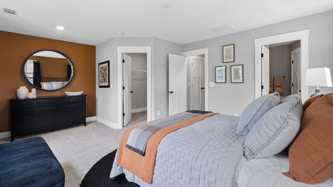 Furnished interior view inside a new home in Saluda Crossing, Piedmont (Image 25).