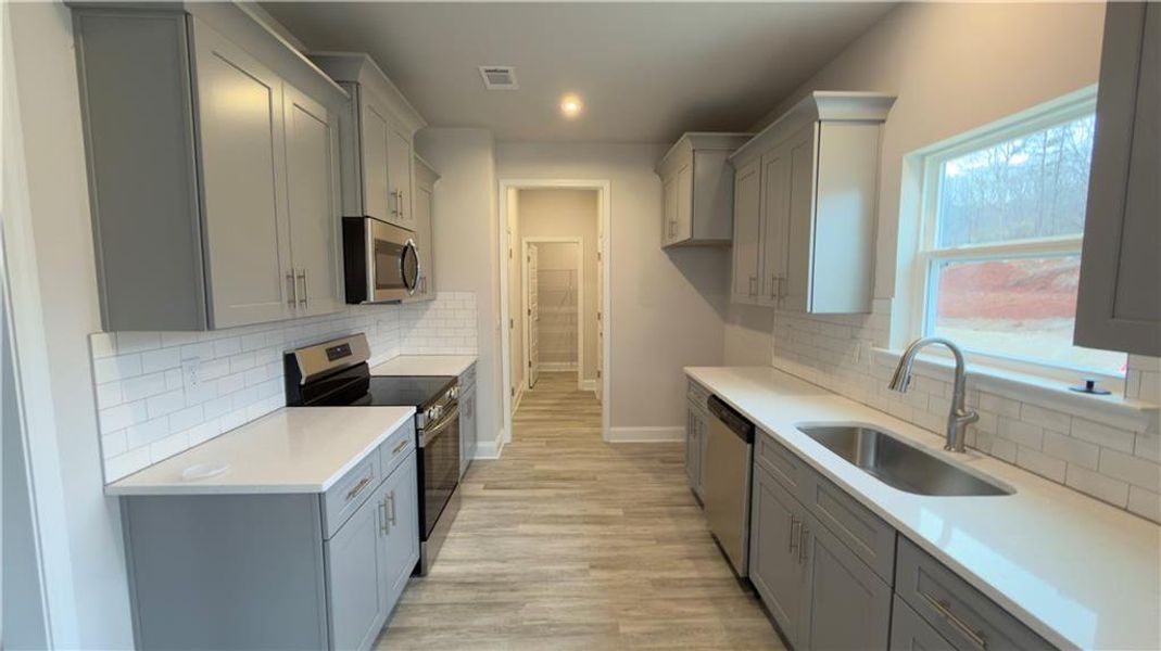 Furnished interior view inside a new home in Habersham Meadows, Demorest (Image 7).