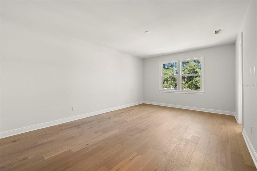 Spacious, unfurnished interior of a new home in , Tampa (Image 29). Spacious, unfurnished interior of a new home in , Tampa (Image 29).