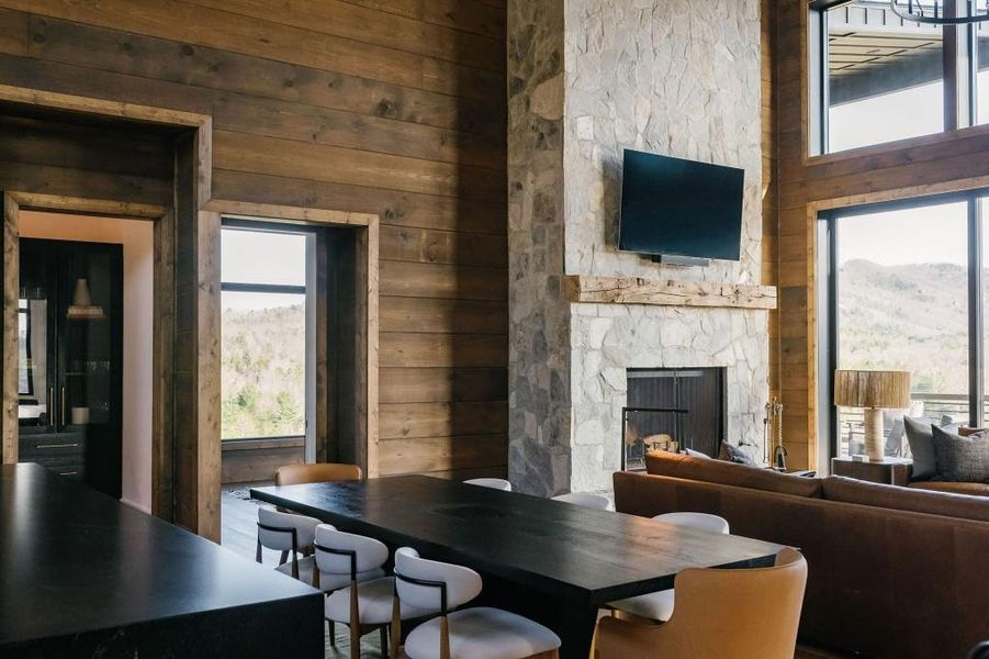 Community amenities in , Mineral Bluff (Image 57). Community amenities in , Mineral Bluff (Image 57).