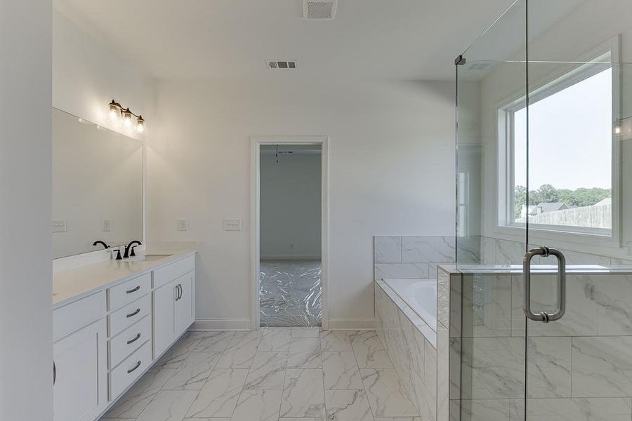 Furnished interior view inside a new home in , Jefferson (Image 11).