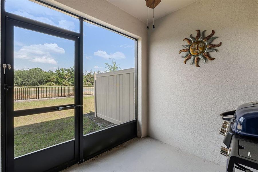 Exterior details and patio area of a home in , Kissimmee (Image 21).