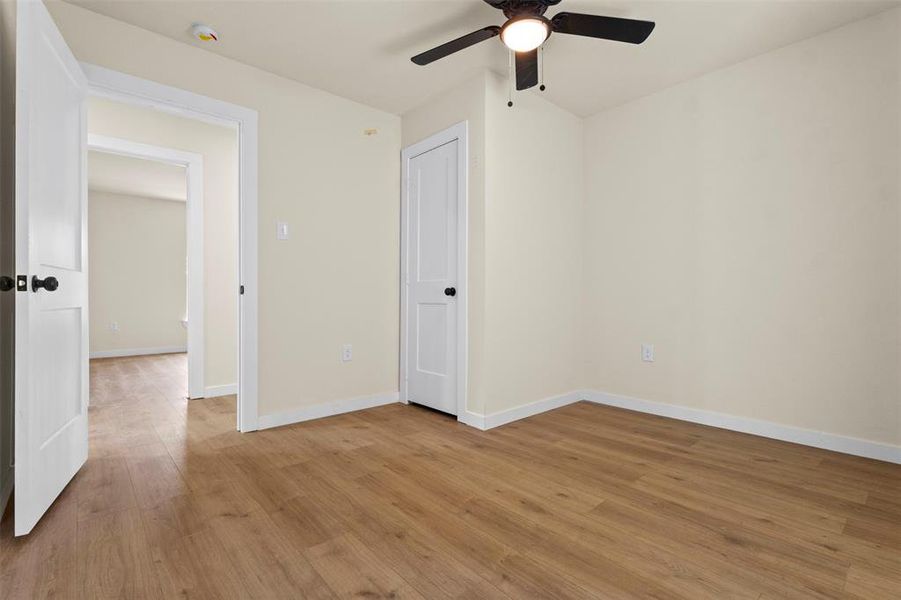 Spacious, unfurnished interior of a new home in , Azle (Image 27).