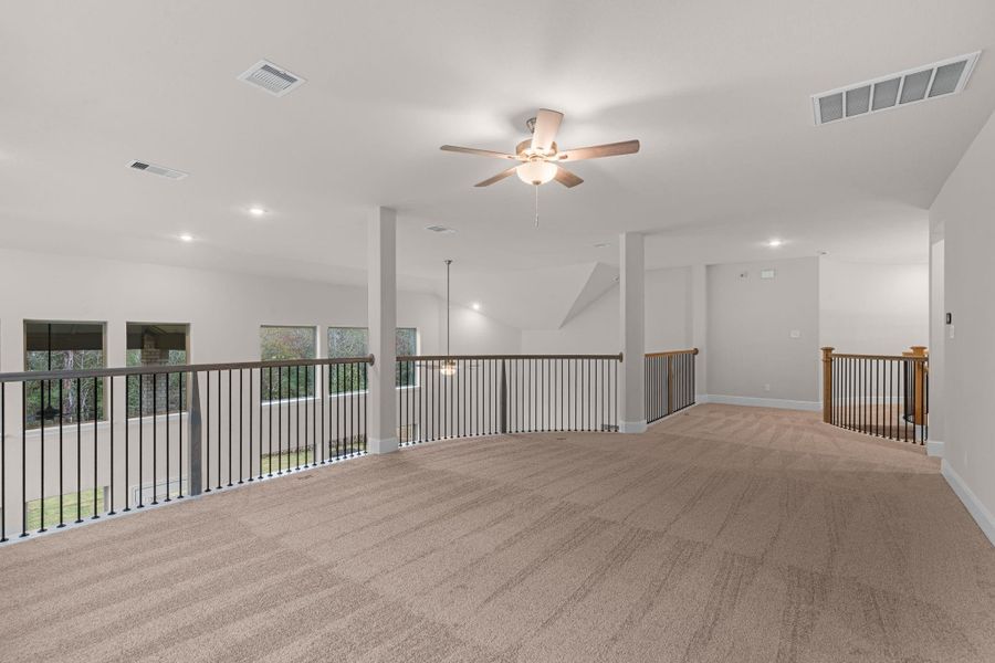 Spacious, unfurnished interior of a new home in Colton, Montgomery (Image 27).