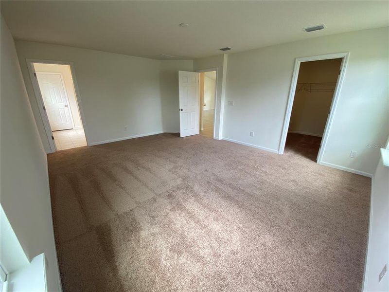 Spacious, unfurnished interior of a new home in Somerset - Executive Series, Palm Coast (Image 16).