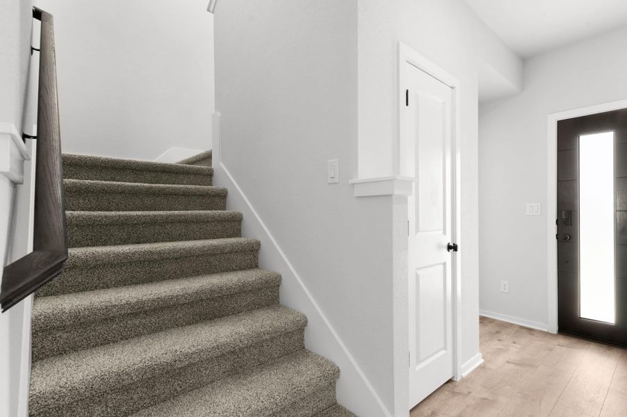 Spacious, unfurnished interior of a new home in Nolina, Georgetown (Image 21).