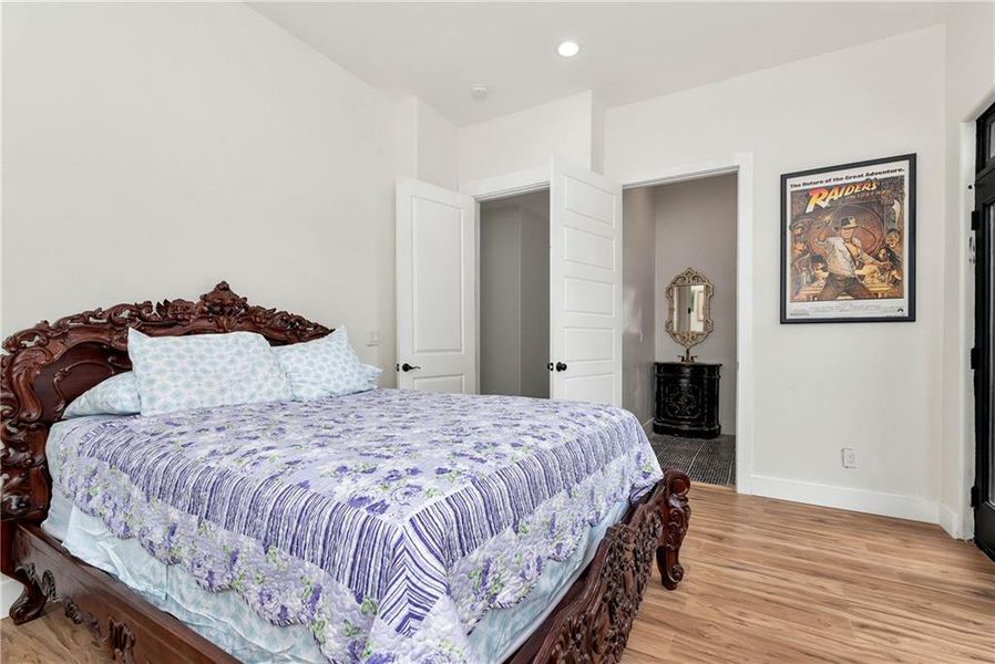 Furnished interior view inside a new home in , Auburn (Image 43).