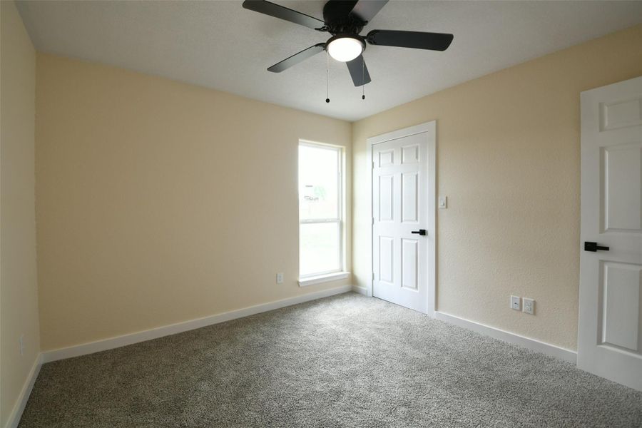 Spacious, unfurnished interior of a new home in , Conroe (Image 13). Spacious, unfurnished interior of a new home in , Conroe (Image 13).