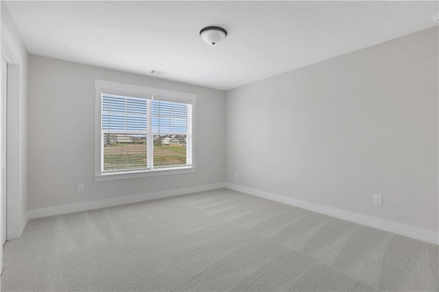 Spacious, unfurnished interior of a new home in , Loganville (Image 25).