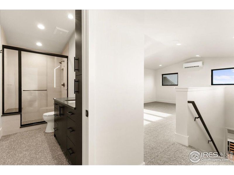 Guest suite above garage, access from mud/laundry room