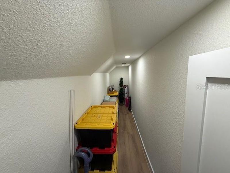 Furnished interior view inside a new home in , Bartow (Image 17).