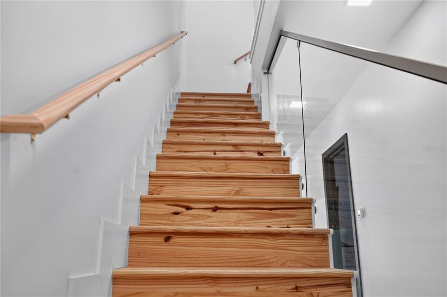 Close-up of interior finishes inside a home in , Orlando (Image 24). Close-up of interior finishes inside a home in , Orlando (Image 24).
