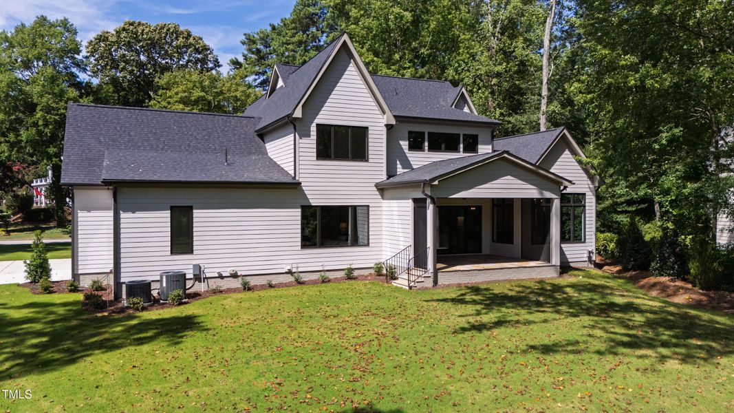 Tanbark (8) Tanbark (8)