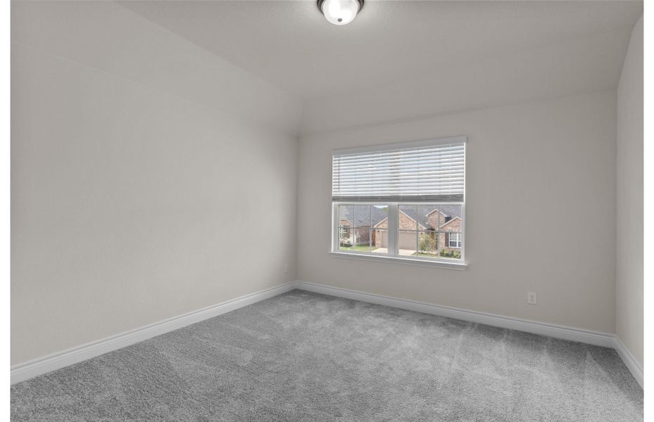 Representative unfurnished interior of a home built from the Caldwelll by Pulte Homes in Legacy at Lake Dunlap, New Braunfels (Image 27).