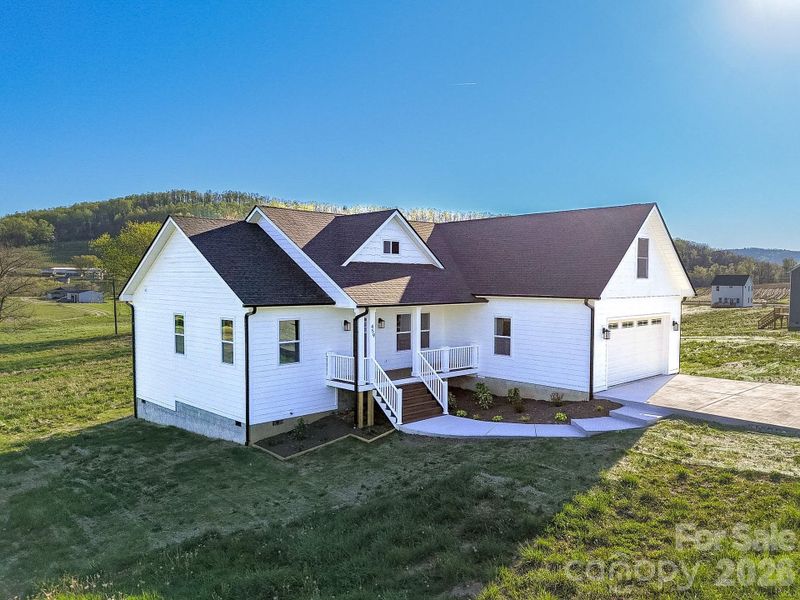 Exterior details and patio area of a home in , Hendersonville (Image 24). Exterior details and patio area of a home in , Hendersonville (Image 24).