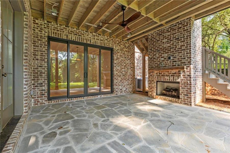 Spacious, unfurnished interior of a new home in , Atlanta (Image 36).