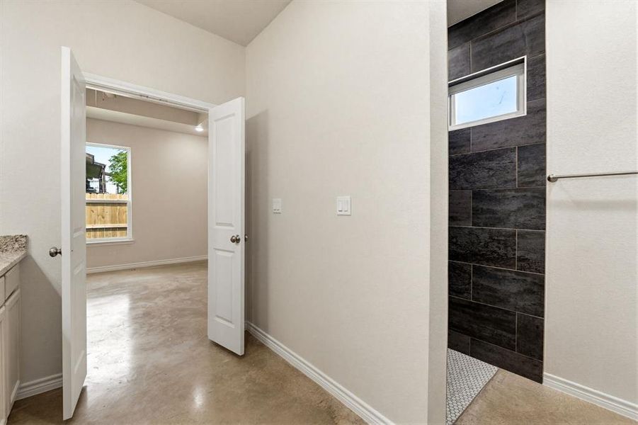 Spacious, unfurnished interior of a new home in , Copperas Cove (Image 21).