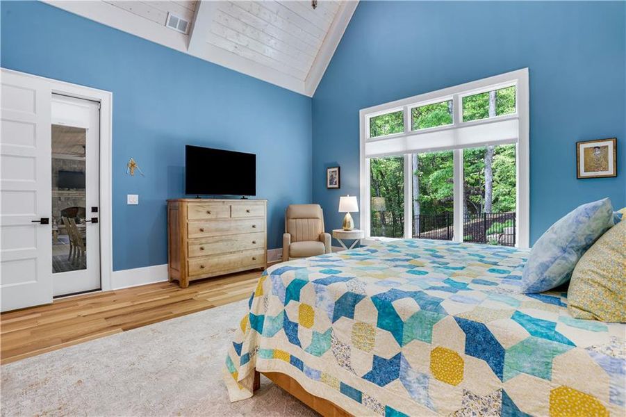 Furnished interior view inside a new home in , Dahlonega (Image 14).