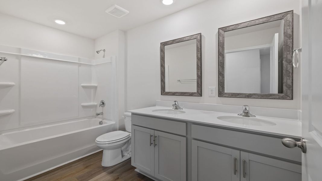 Furnished interior view inside a new home in Cloverdale Hills, Piedmont (Image 11).