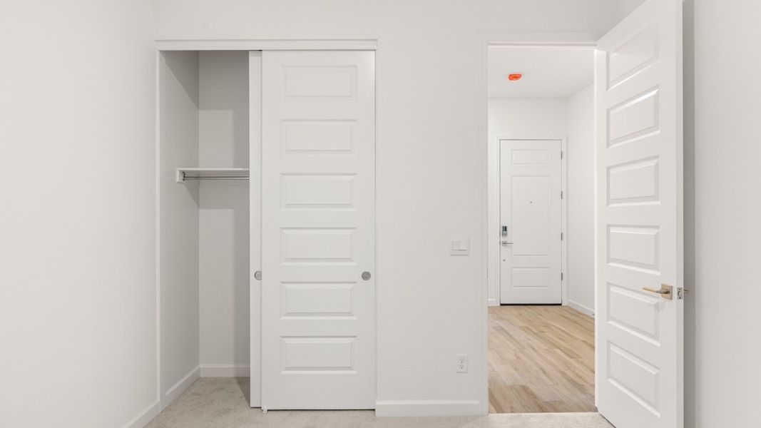 Representative unfurnished interior of a home built from the Plan by D.R. Horton in The Ridge at Stone Butte, Phoenix (Image 19).