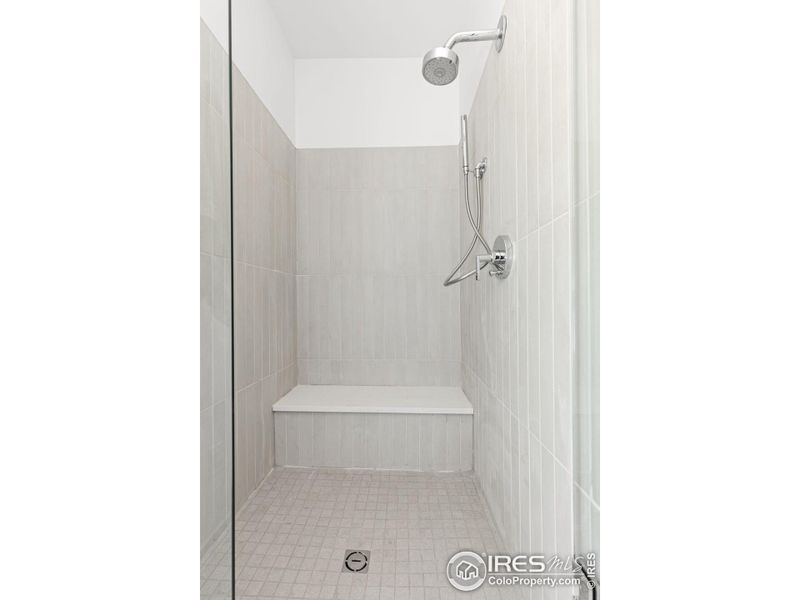 Image 34 of a home in .