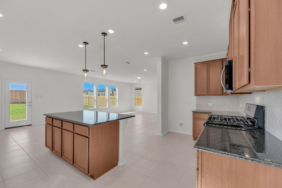 Furnished interior view inside a new home in Salerno - Heritage Collection, Round Rock (Image 15).