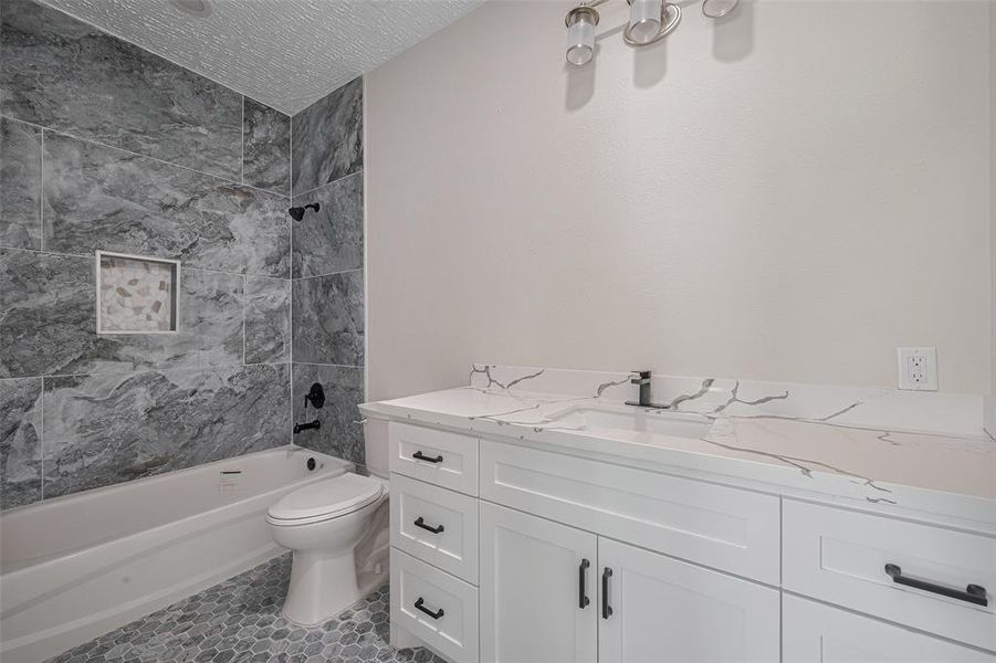 Furnished interior view inside a new home in , Houston (Image 10). Furnished interior view inside a new home in , Houston (Image 10).