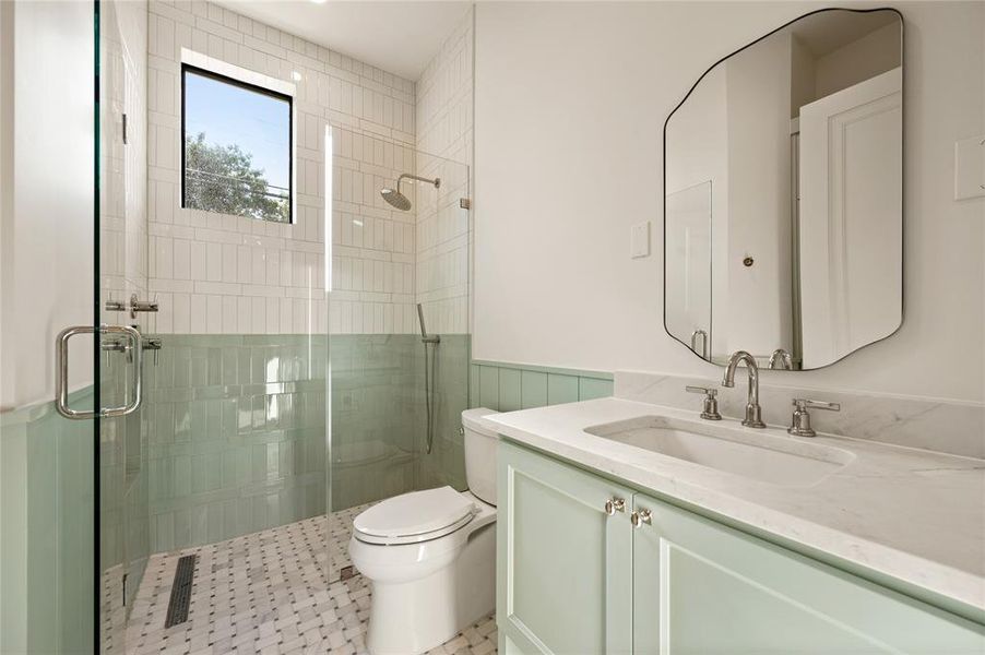 Furnished interior view inside a new home in , Richardson (Image 11).