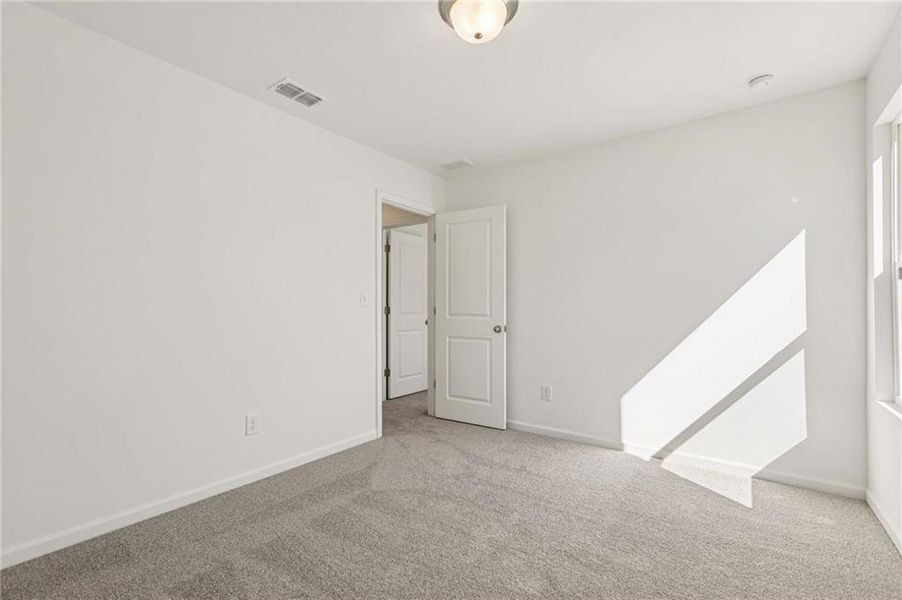 Spacious, unfurnished interior of a new home in Langston Reserve, Cartersville (Image 18).