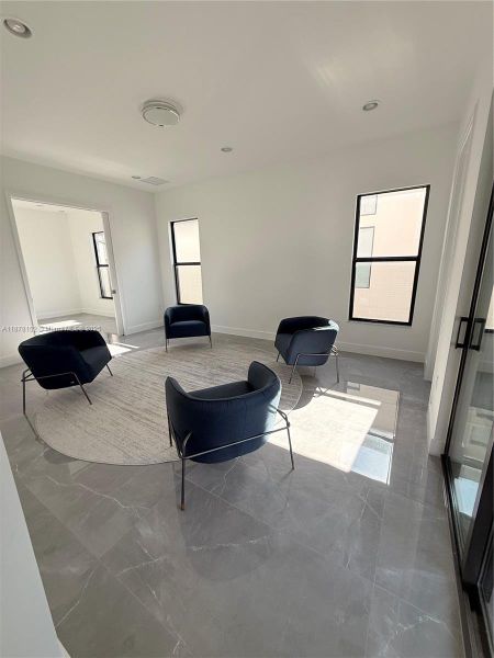 Game/Bonus room Game/Bonus room