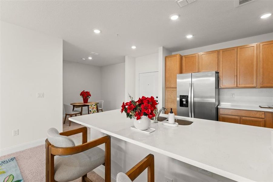 Furnished interior view inside a new home in , Orlando (Image 28).