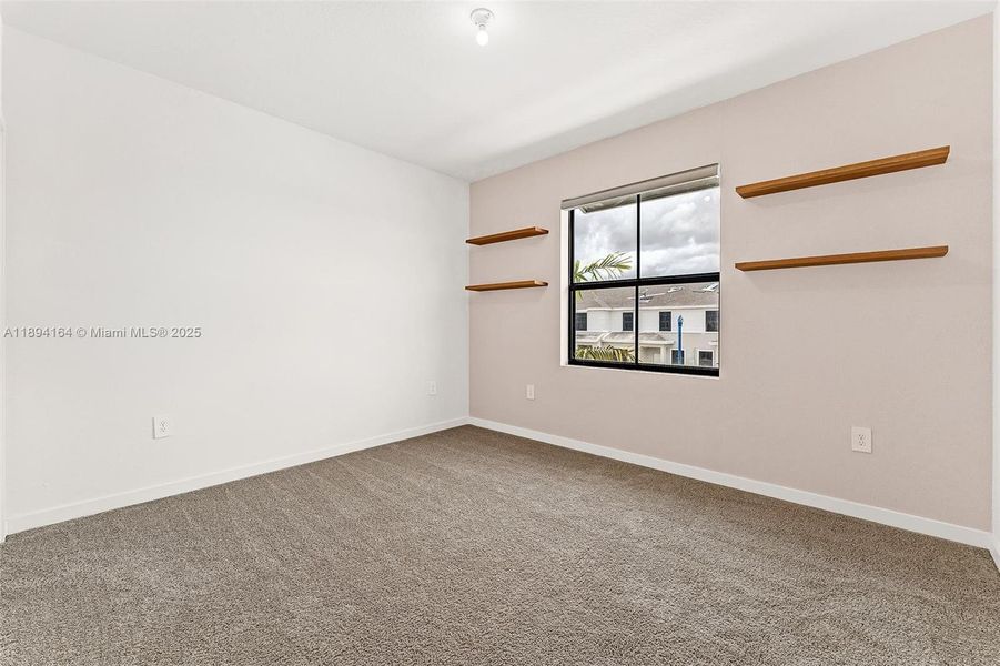 Spacious, unfurnished interior of a new home in , Florida City (Image 23).