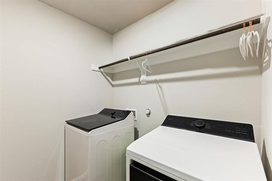 Close-up of interior finishes inside a home in , Venus (Image 22). Close-up of interior finishes inside a home in , Venus (Image 22).