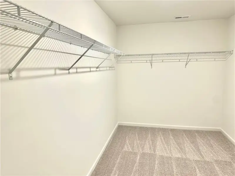 Spacious, unfurnished interior of a new home in Residences at Gateway, Bethlehem (Image 18).